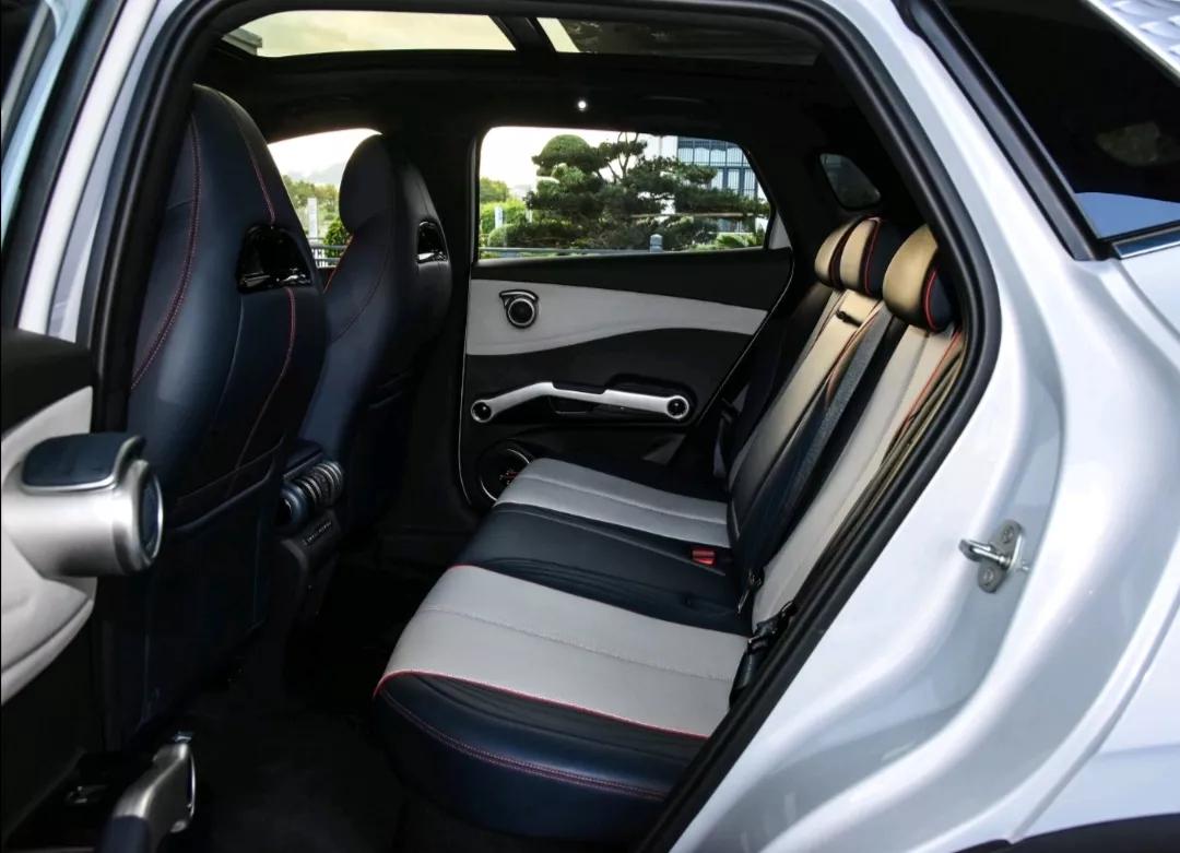 购车suv好还是轿车好,购车轿车好还是suv好