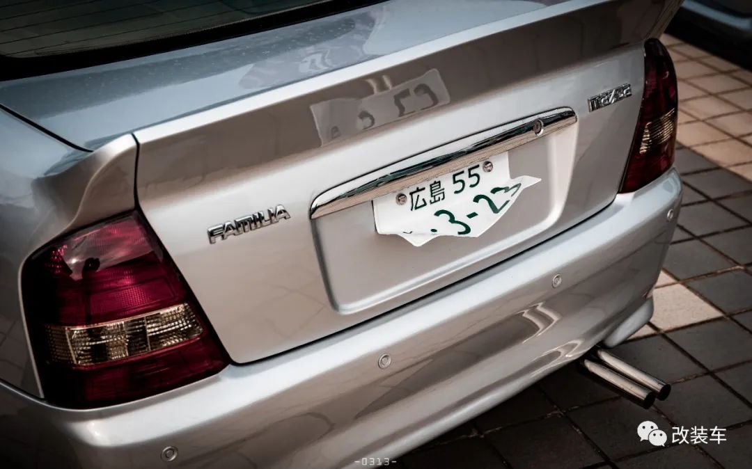 马自达323玩漂移,马自达323狂飙