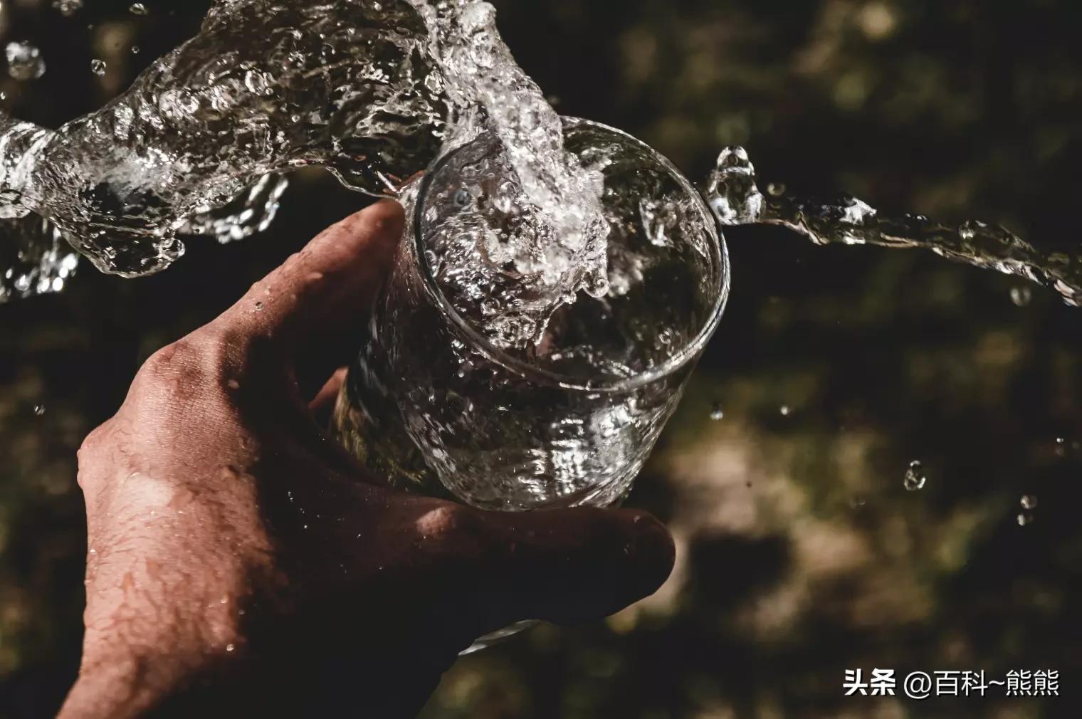 为什么有的人喜欢用我的杯子喝水,为什么有的人喜欢用水杯喝水