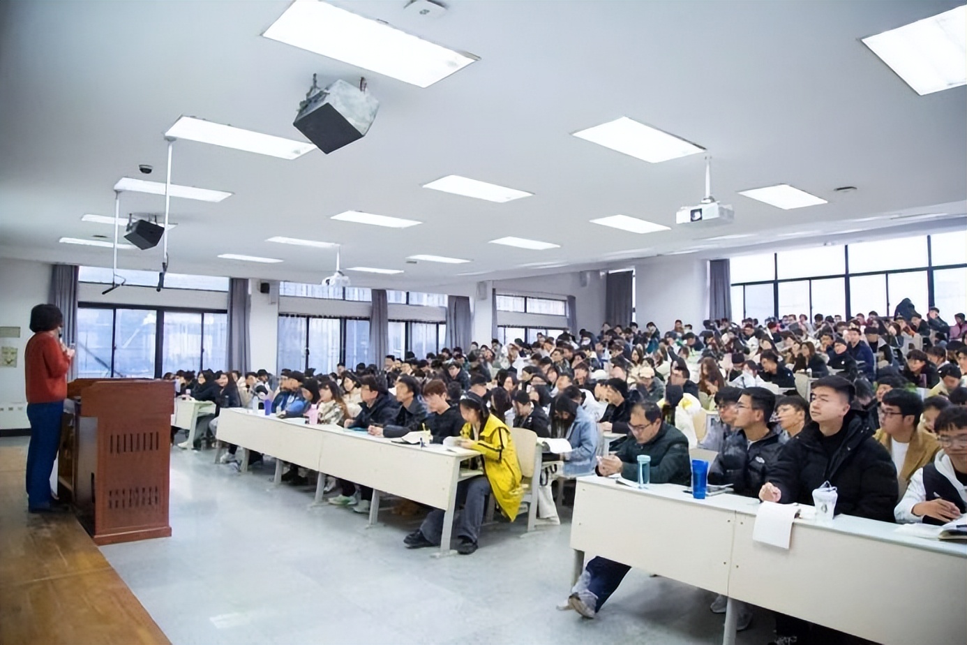 刚刚发布！2023中国大学专业排名揭晓，大连理工大学4个专业全国第一！