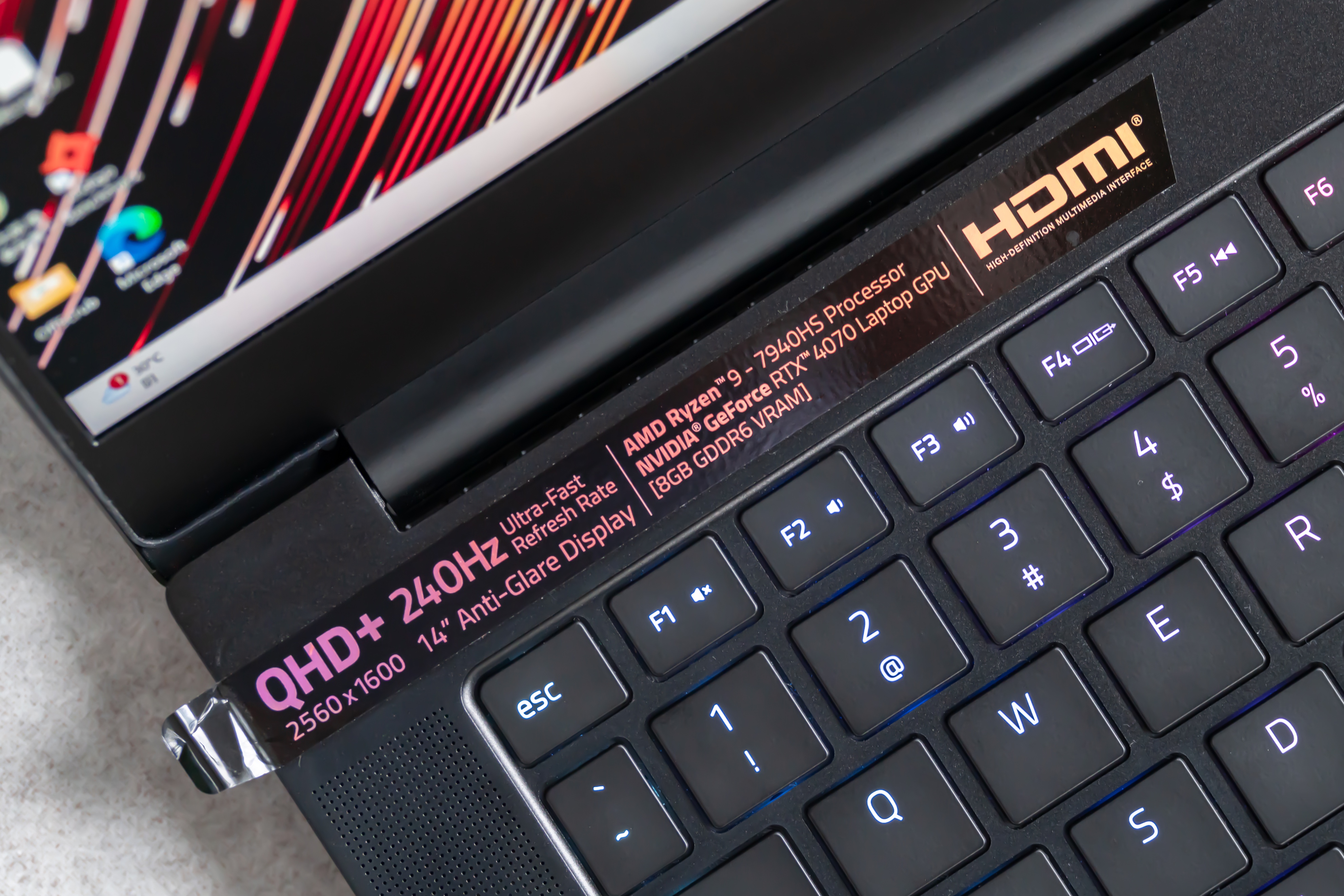 笔记本雷蛇灵刃14锐龙版,雷蛇笔记本灵刃14锐龙价格