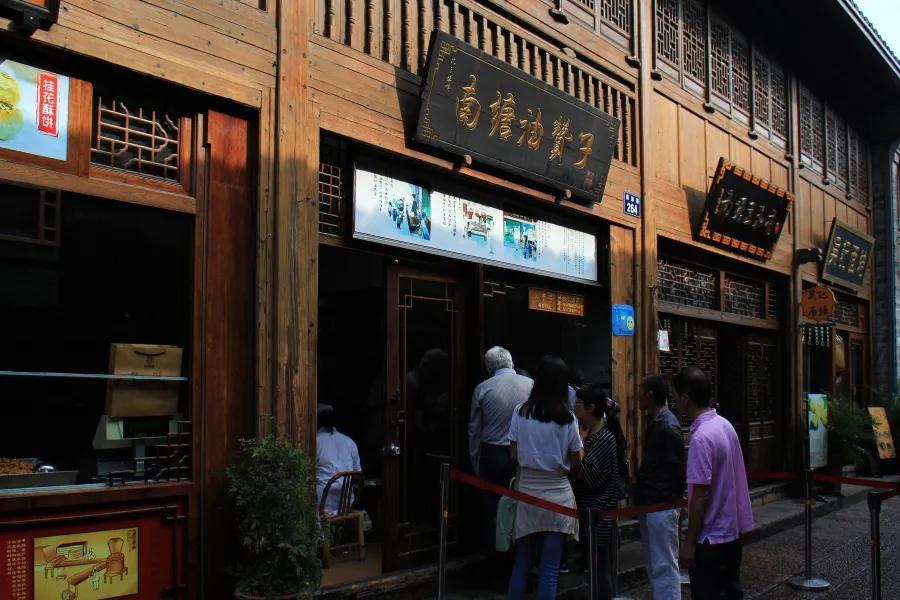 宁波南塘古镇老街,宁波八大历史街区之一南塘老街
