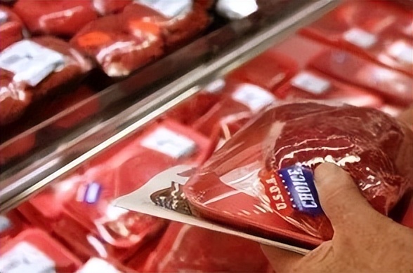 美国一个肉厂,就能控制老百姓,看看被资本控制的国家到底有多惨