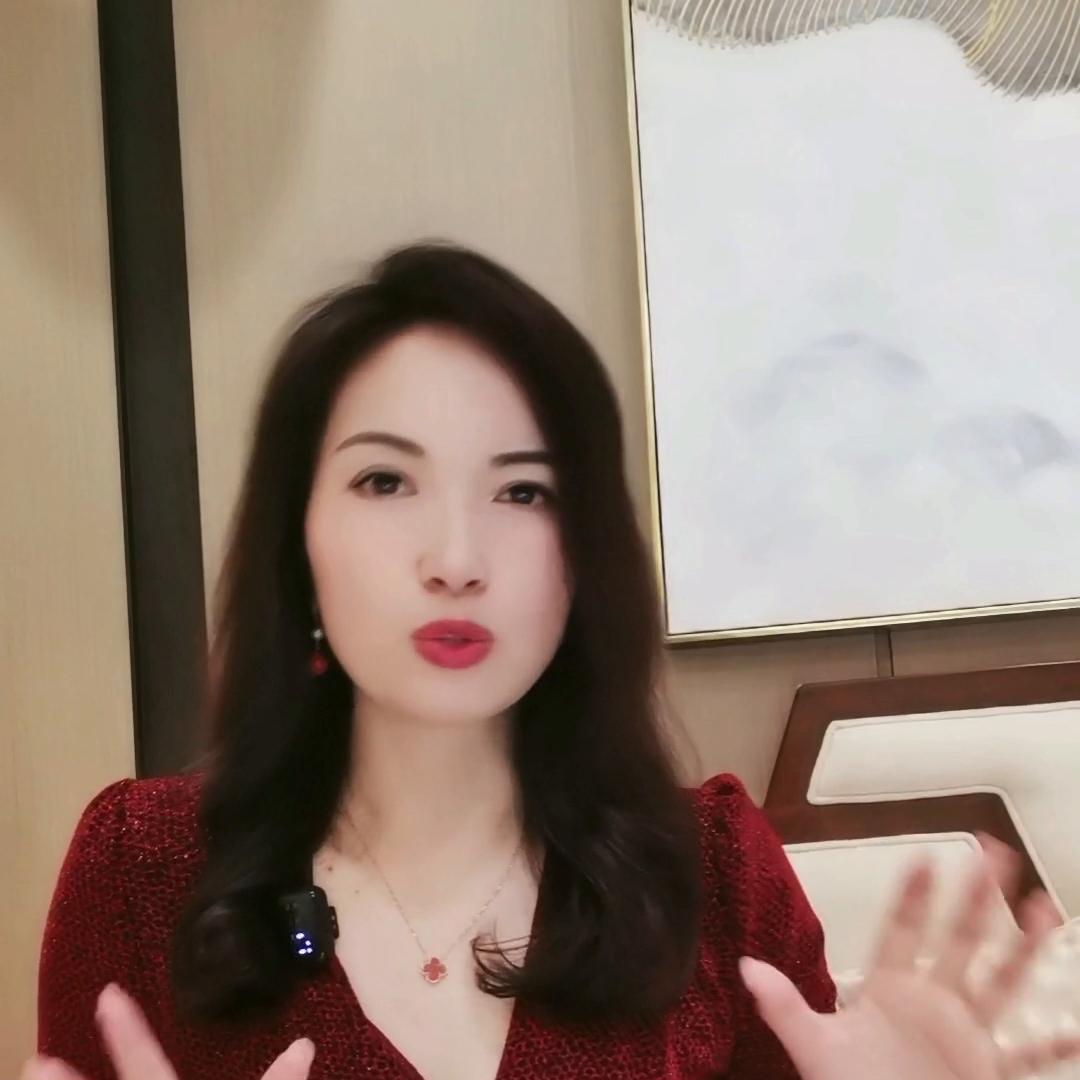 中国美业要变天了，传统美业的大佬们纷纷走进中国连锁加盟...