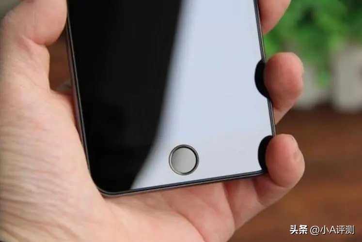 被时代淘汰的功能机,几款被时代抛弃的升降式手机