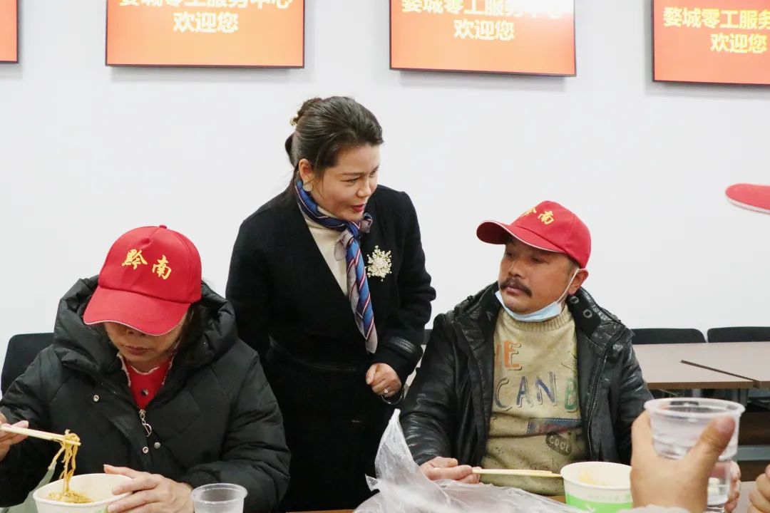 岗位送到家门口返乡就业有保障,让更多务工人员家门口就业