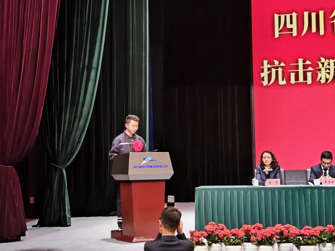 中考有点遗憾，成都这些学生毕业后获特斯拉等大厂青睐，月薪过万