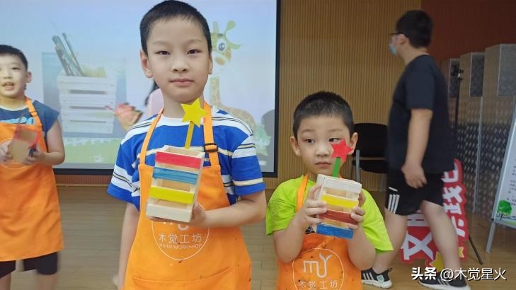 创意笔筒手工制作,手工创意笔筒制作幼儿园