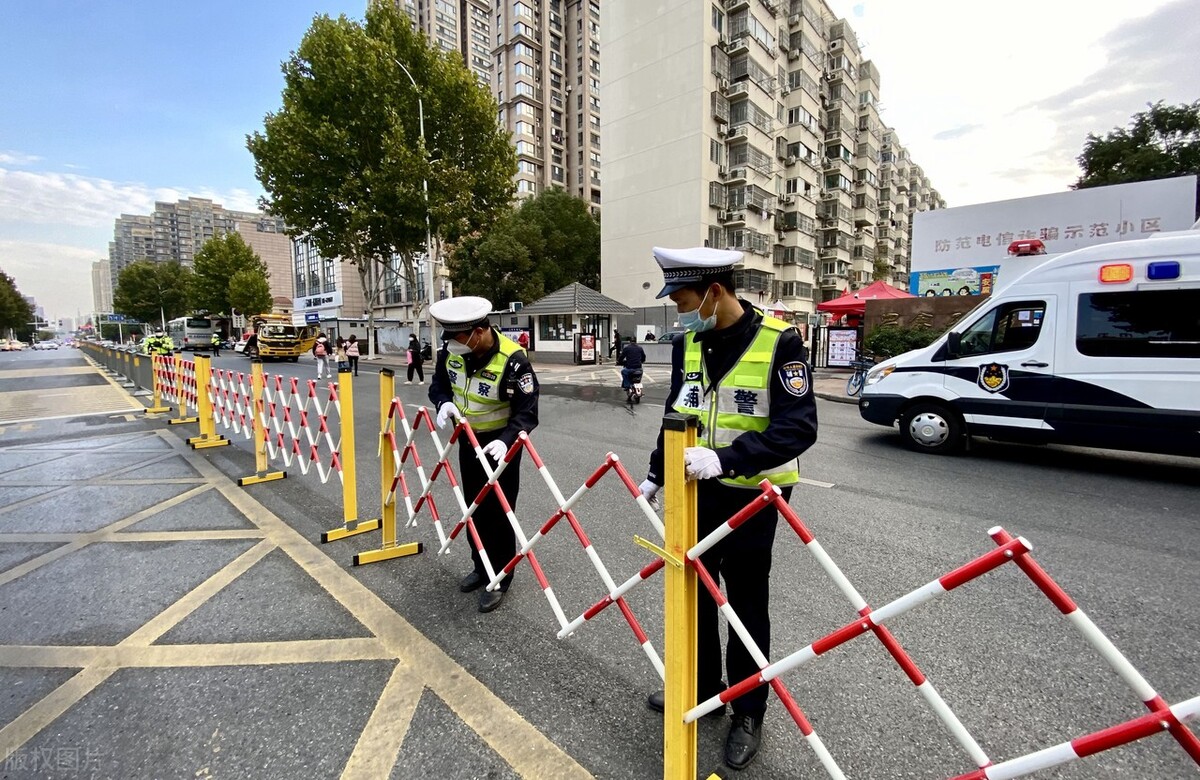 辅警工资4100扣完五险还剩多少,市局优秀辅警有什么好处