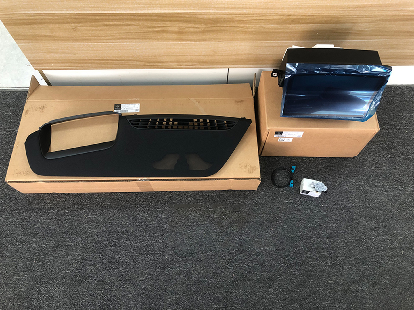 奔驰gls450抬头显示改装多少钱,奔驰gls450的hud显示效果