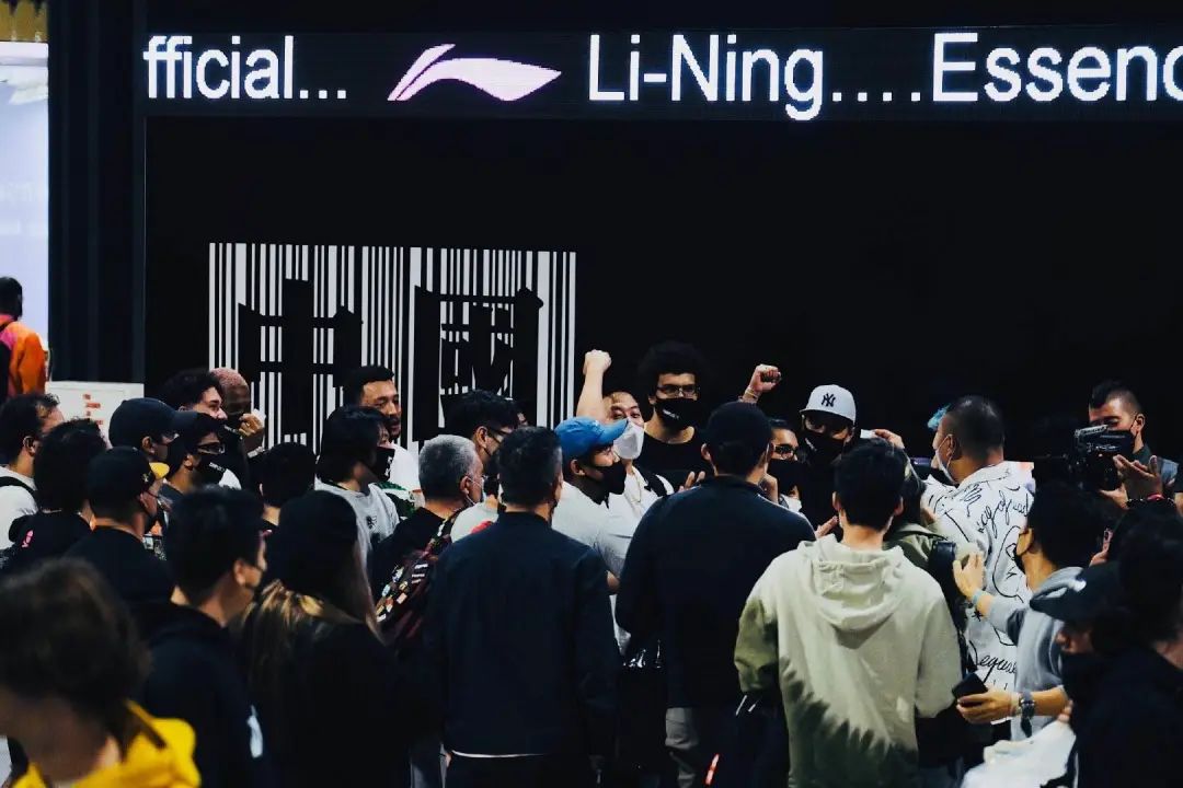 年轻人爱华为的手机,年轻人越来越爱国货的原因