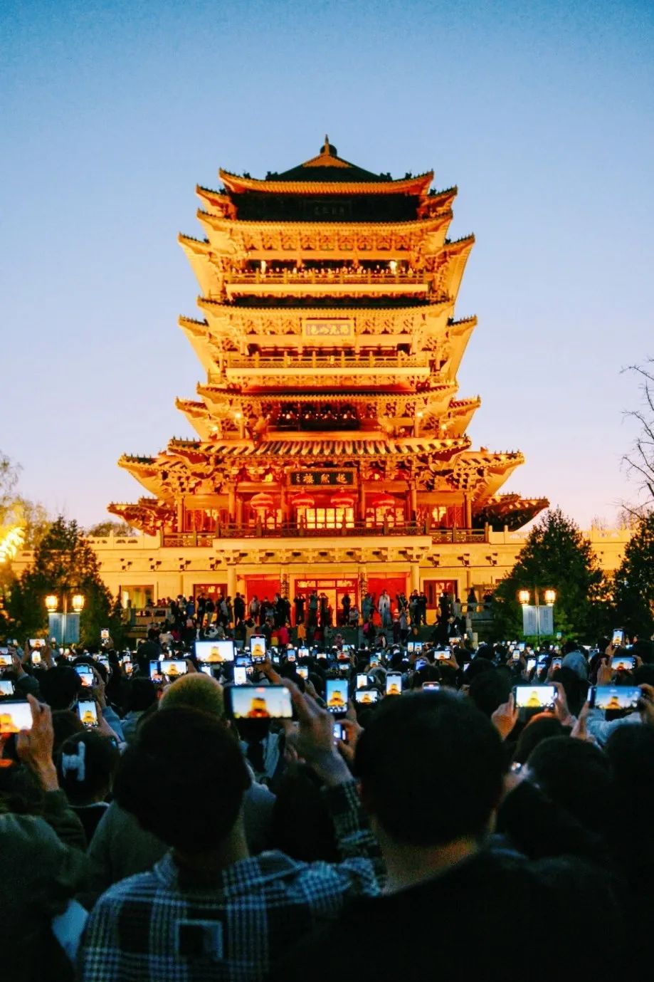 济南元素再一次火爆“出圈”！省长推介的诗意济南是什么样子的？