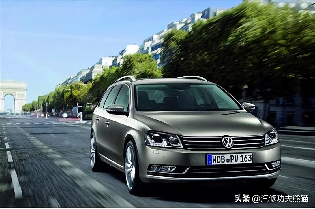 大众迈腾发动机漏油漏水吗,迈腾b72.0t发动机侧面漏油