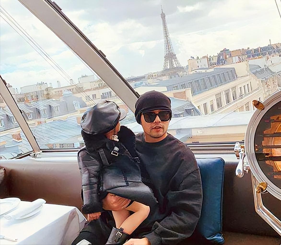 周杰伦为女儿报学校,周杰伦为女儿申请学校