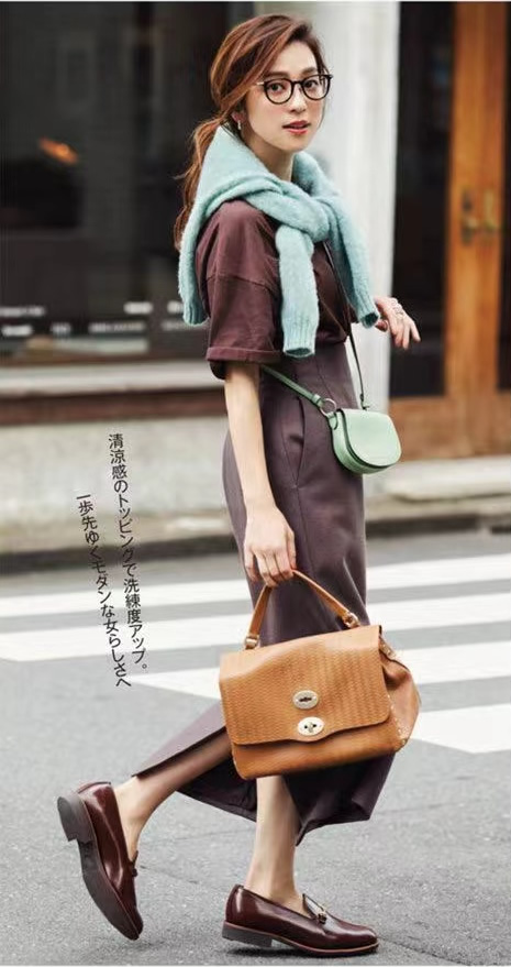 经典的4组配色穿对了显白又显贵,这些颜色穿在一起显白又高级