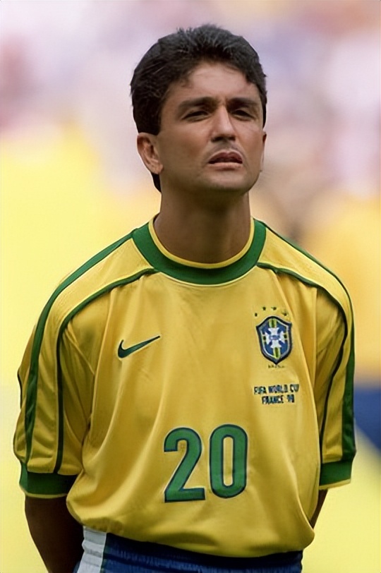 05年世青赛阿根廷梅西,世青赛传奇国青小将