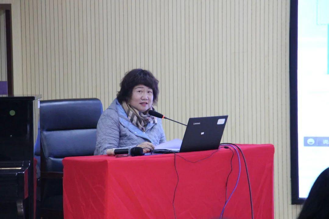 云南省昆明市中华小学省级课题开题论证会圆满成功