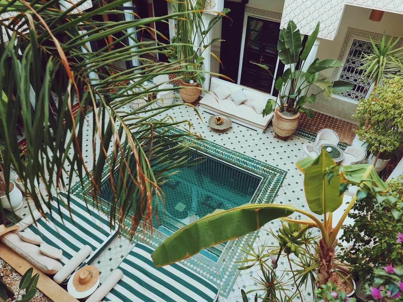 摩洛哥酒店视频,摩洛哥酒店住哪里方便