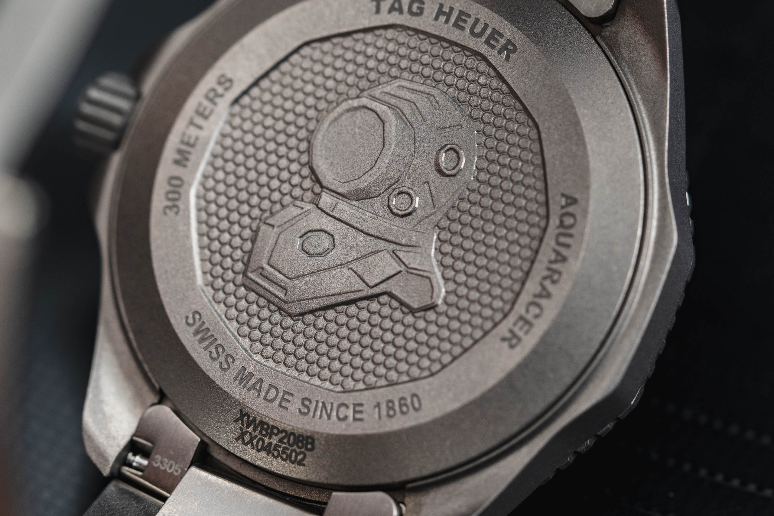 泰格豪雅竞潜300老款和新款区别,泰格豪雅最值得买的表