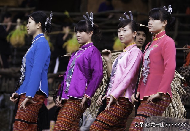 56个民族都是什么族,中国56个民族有哪些