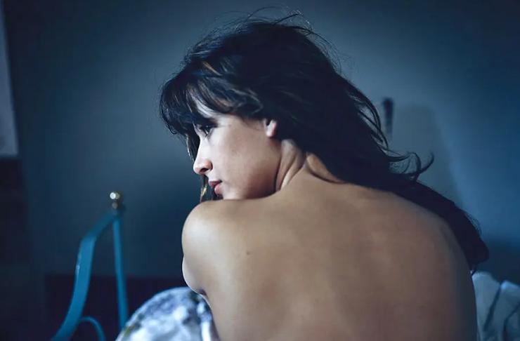 别骂了，世界第一美人想脱就脱