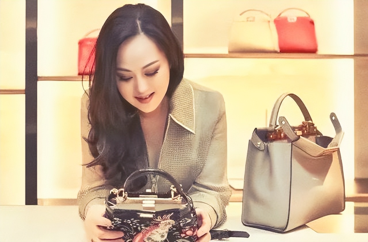 从富家千金到全家破产,从豪门千金到家破人亡