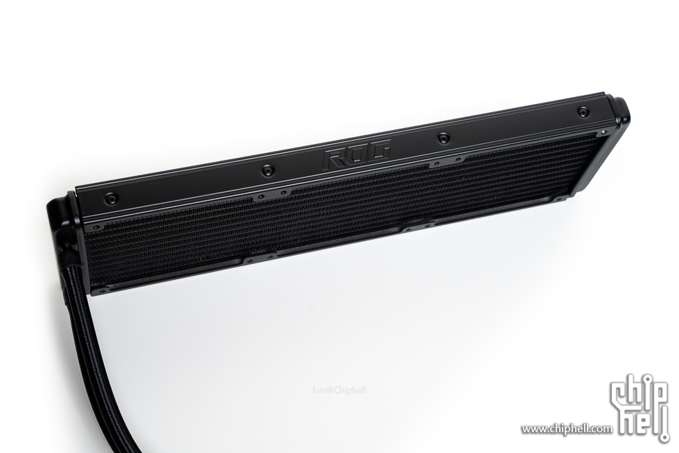 华硕tufgaminggt502弹药库白色,华硕gt502机箱黑橙搭配