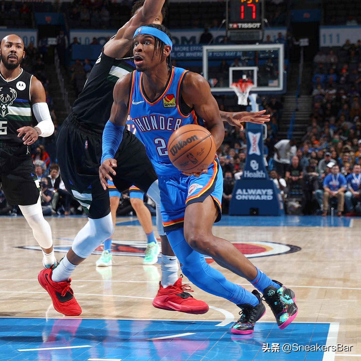 今日nba球星上脚球鞋一览2019,nba球星球鞋每日上脚詹姆斯