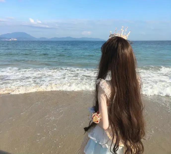 情绪文案不易懂,情绪无法对任何人诉说的文案