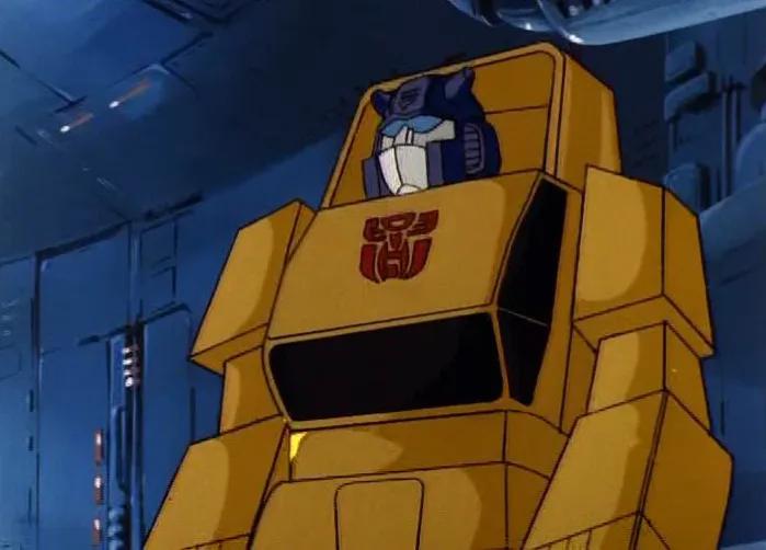 大黄蜂变形金刚和蜘蛛侠,汽车侠变形金刚大黄蜂