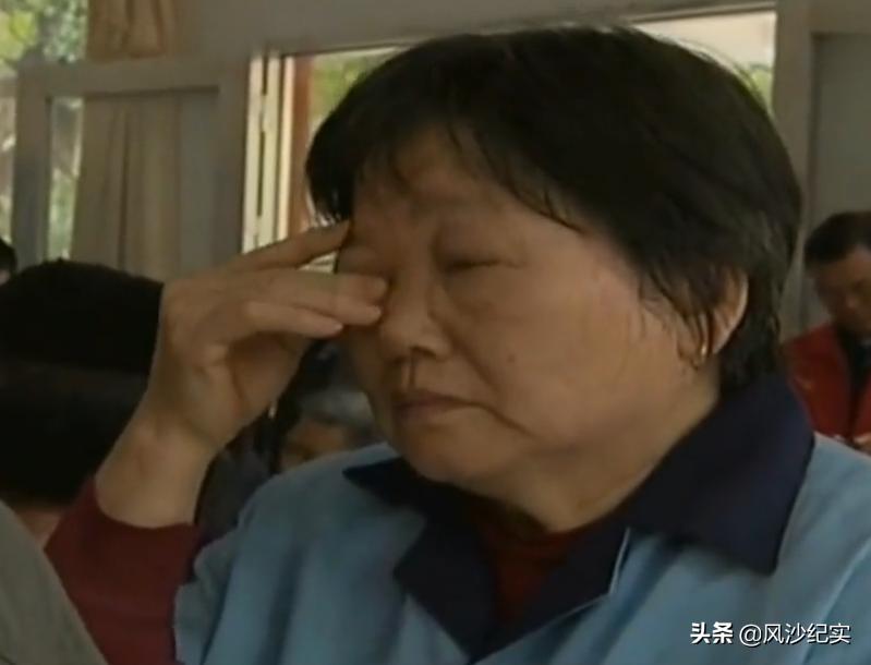 38岁男子在家啃老是哪里的人,35岁男子在家啃老如何处理