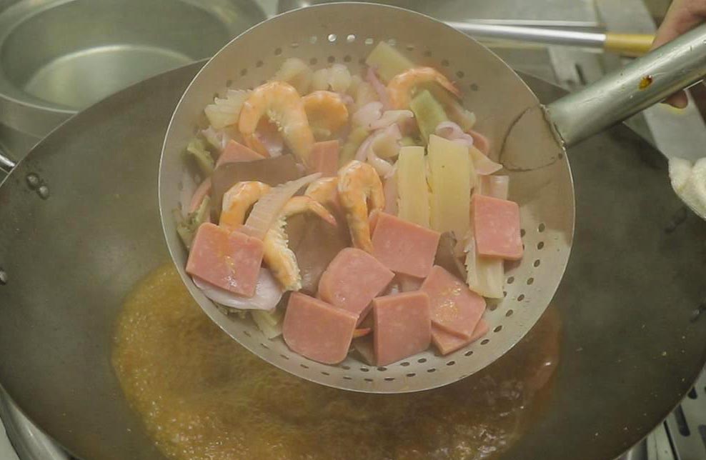 麻辣鲜香毛血旺做法,厨师长教你做毛血旺