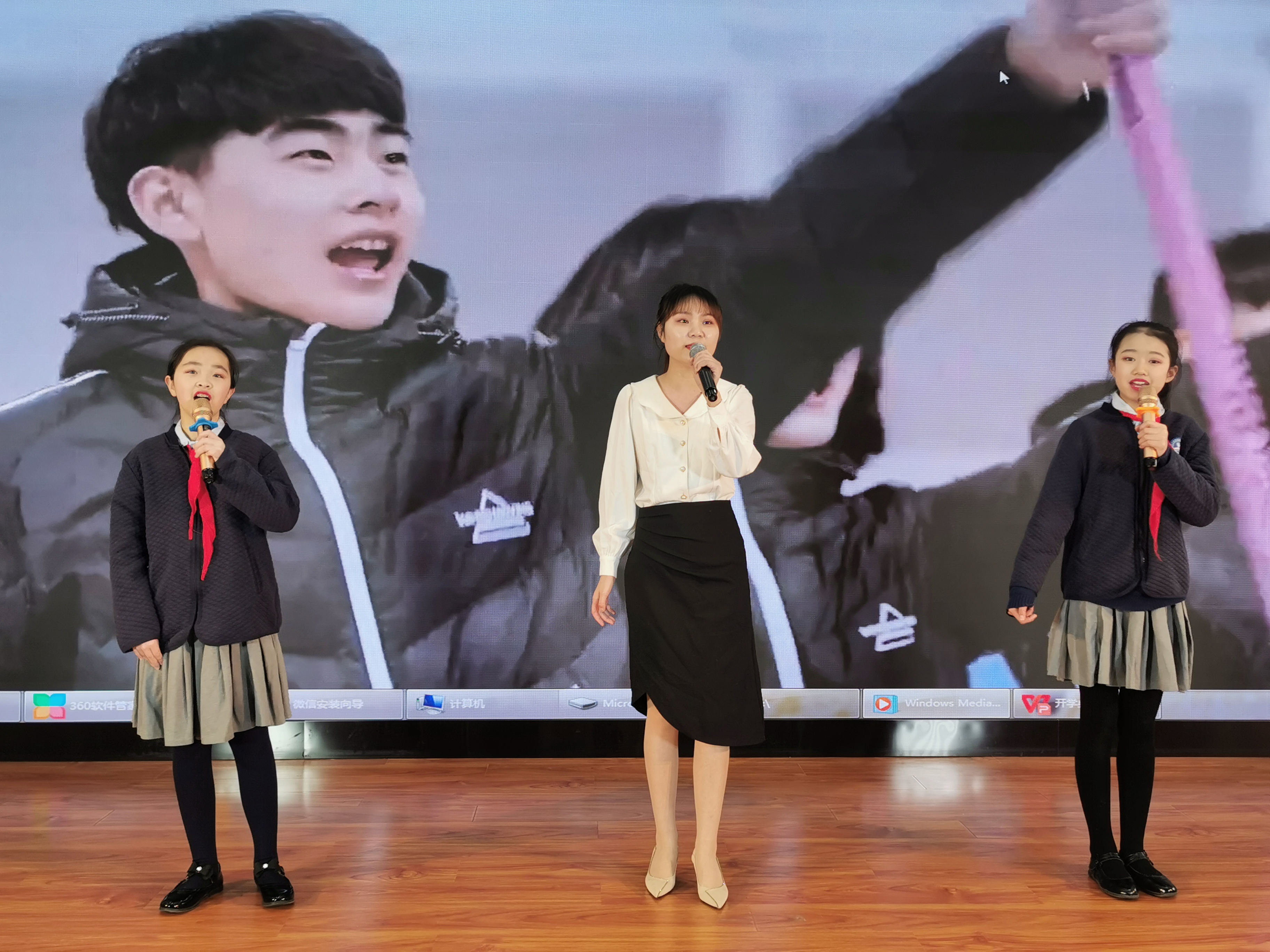 春天里朝气蓬勃,春天里向上的力量