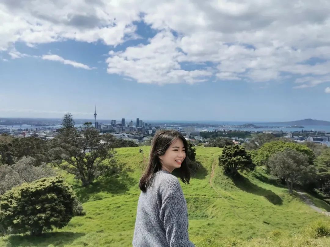 95后特特在新西兰：进厂切白菜，月入2万，感染新冠领千元补贴