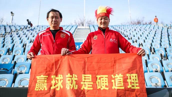 中国男足招募十个球员,国足招人最新信息