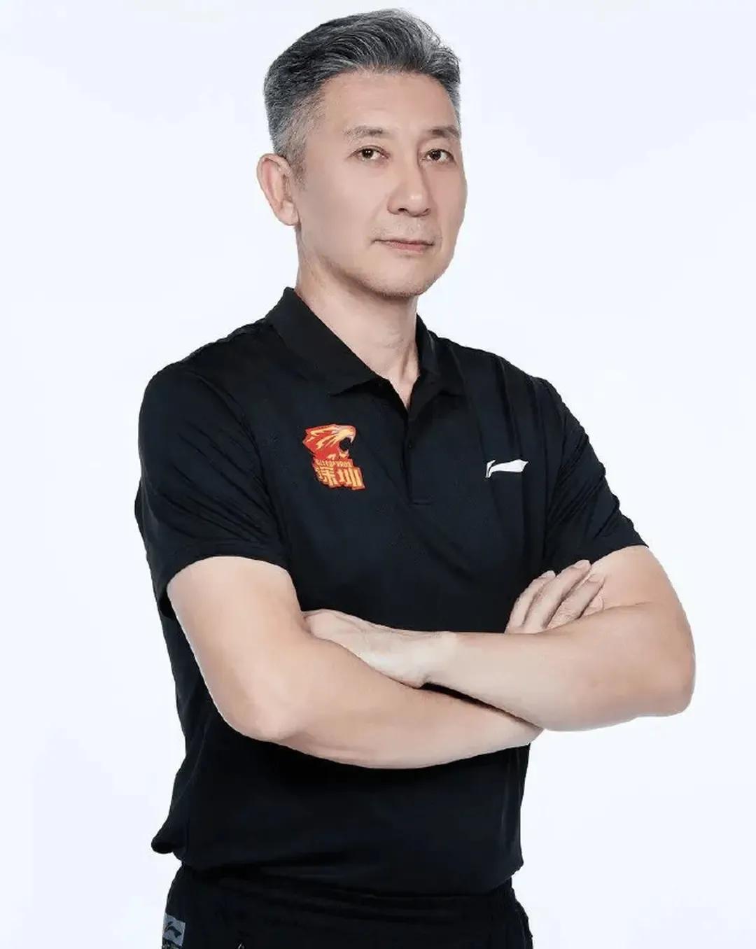 cba最新消息广东冠军成员离队,cba换帅最新消息