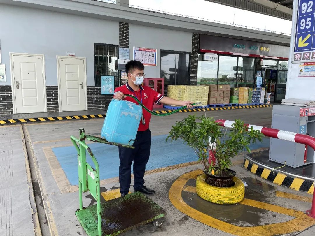 莫把垃圾当成宝,不要把垃圾当成宝贝