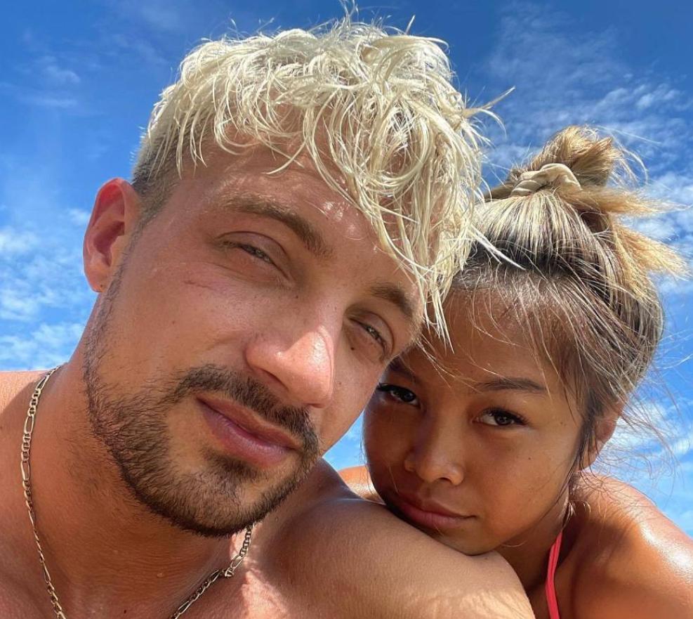 30岁健身网红林德纳猝死！抱女友时颈动脉瘤破裂，健身真的好吗？