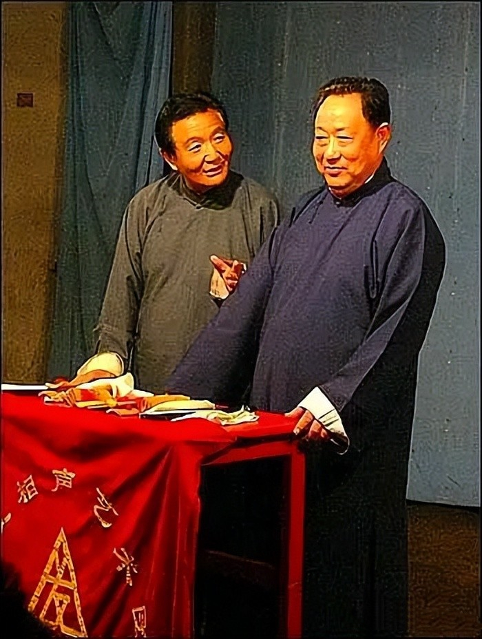 10天内12位名人去世哪12位,12位已经去世了的明星