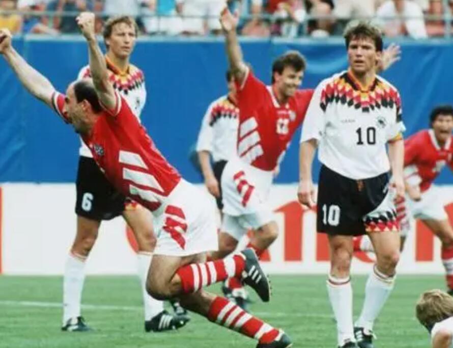 世界杯最新赛程8强球队,世界杯史上最强的五支球队都有谁