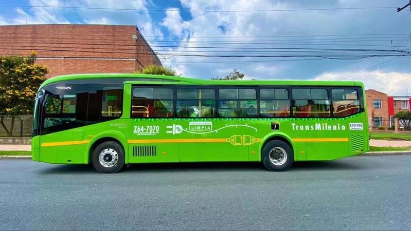 比亚迪征服老外,比亚迪电动大巴发展历程