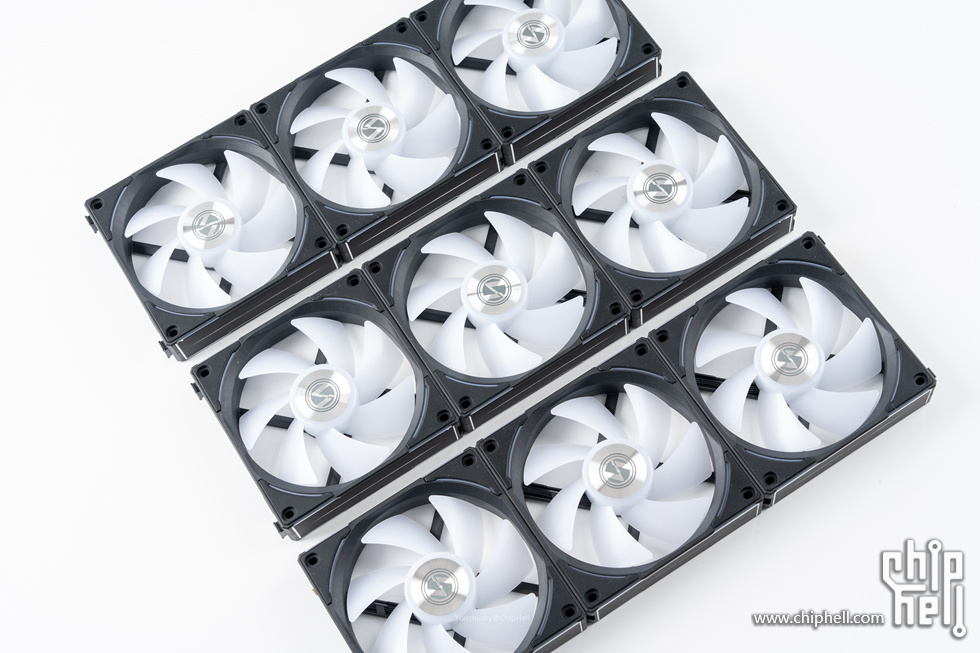 rog创世神装机视频,rog创世神细节