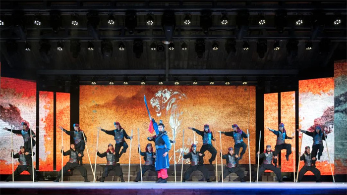 张艺谋点赞山东武校学生,被张艺谋夸的人