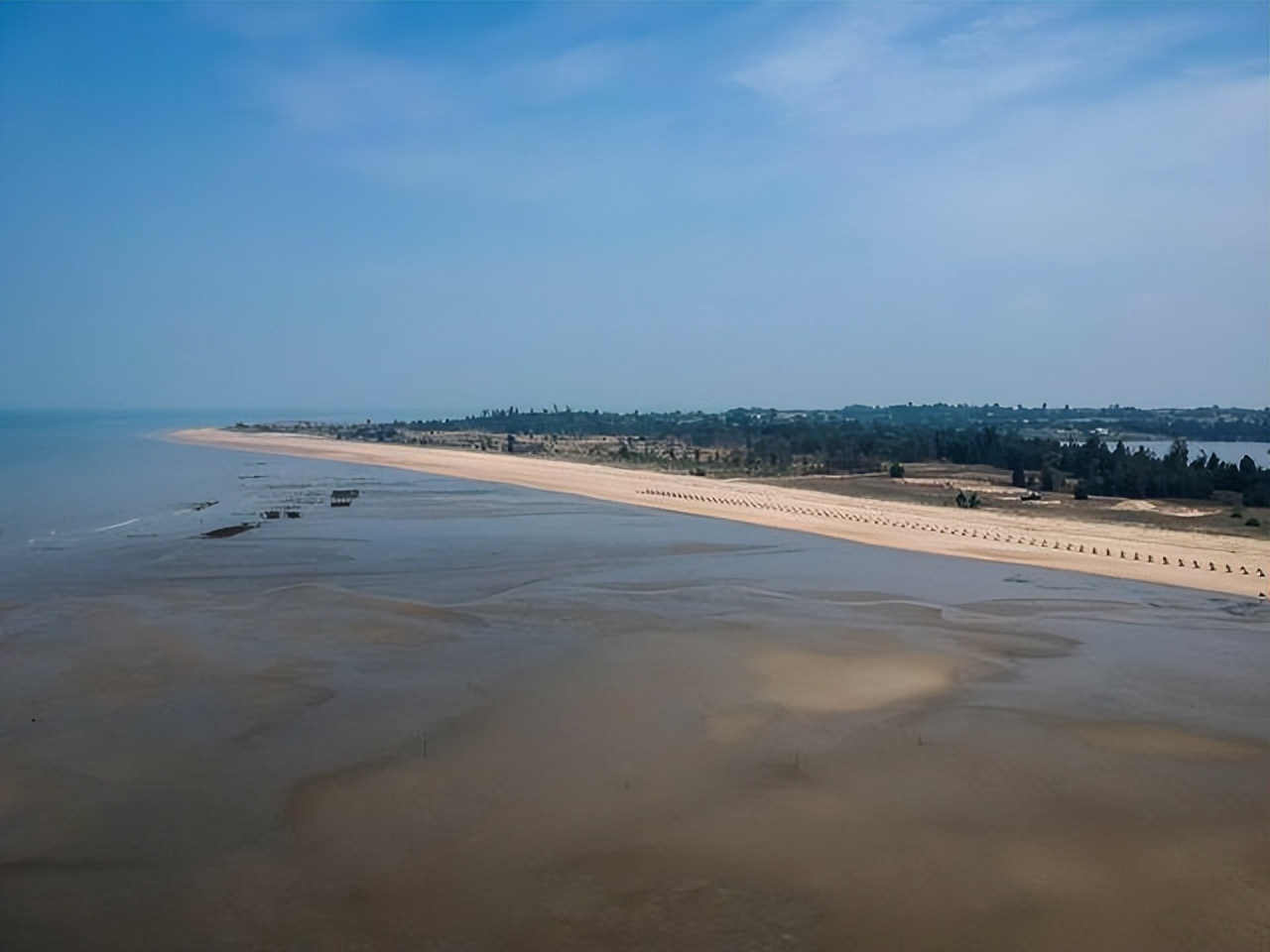金门岛和厦门距离有多远,与金门岛隔海相望的地方