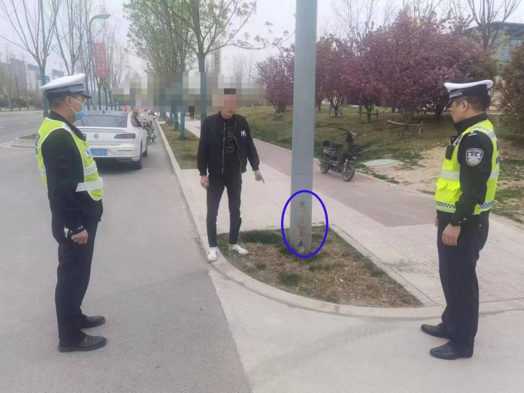 西安莲湖交警大队查处无证驾驶,飙车漂移被交警抓