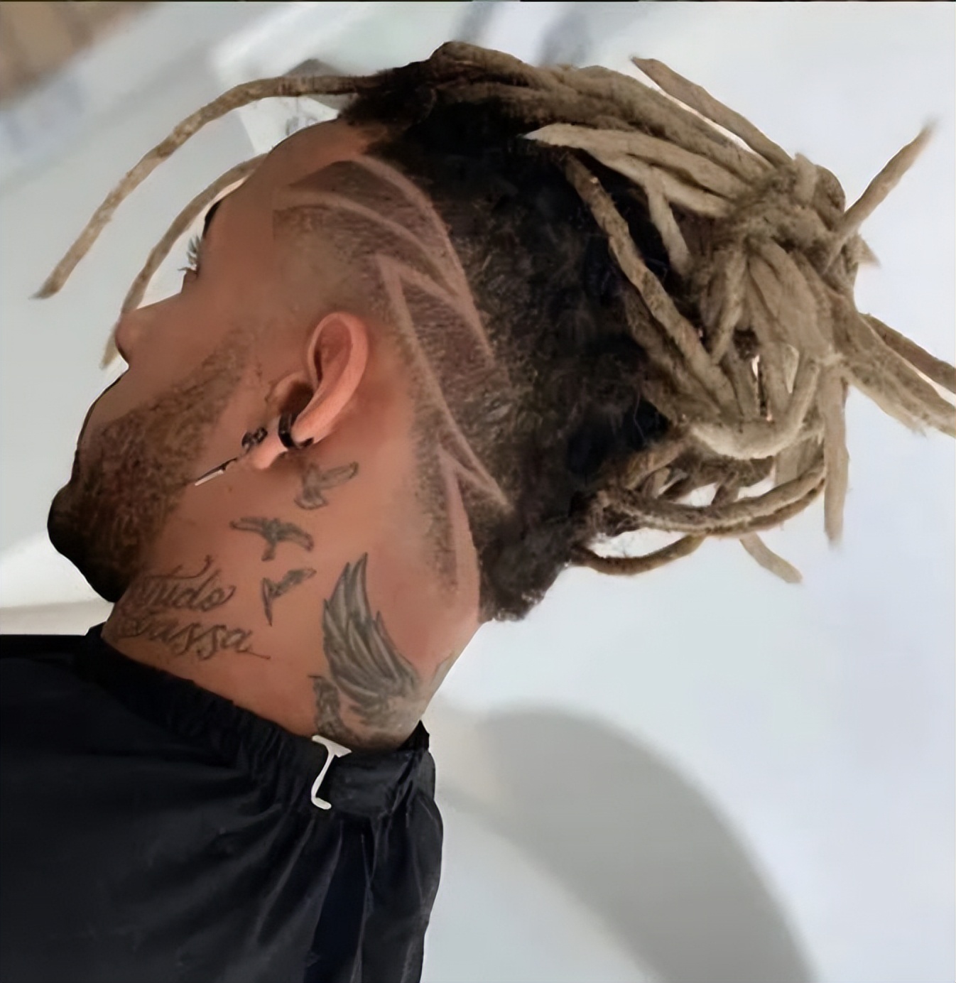 内马尔被足球耽误的电竞选手,内马尔被足球耽误的时尚