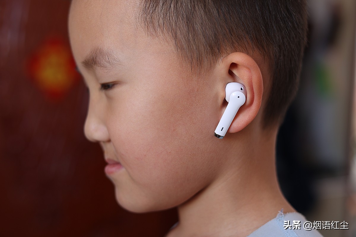 耳机无缝切换,两个耳机如何同时连接一部手机