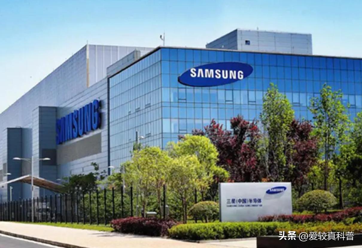 狠砸2800亿，逼迫全球芯片巨头站队！美国“芯片法案”在搞什么鬼