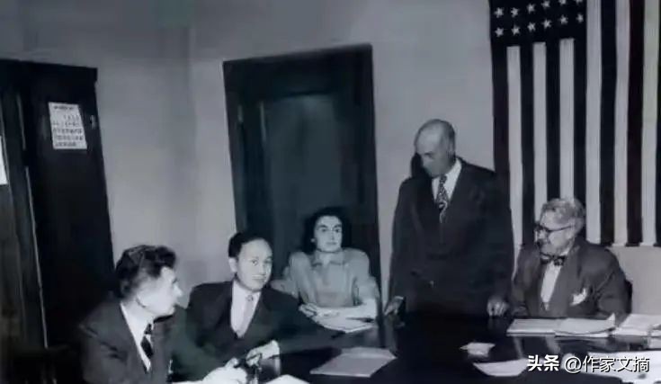 钱学森归国，陈毅副总理亲自接见，替主席打前站