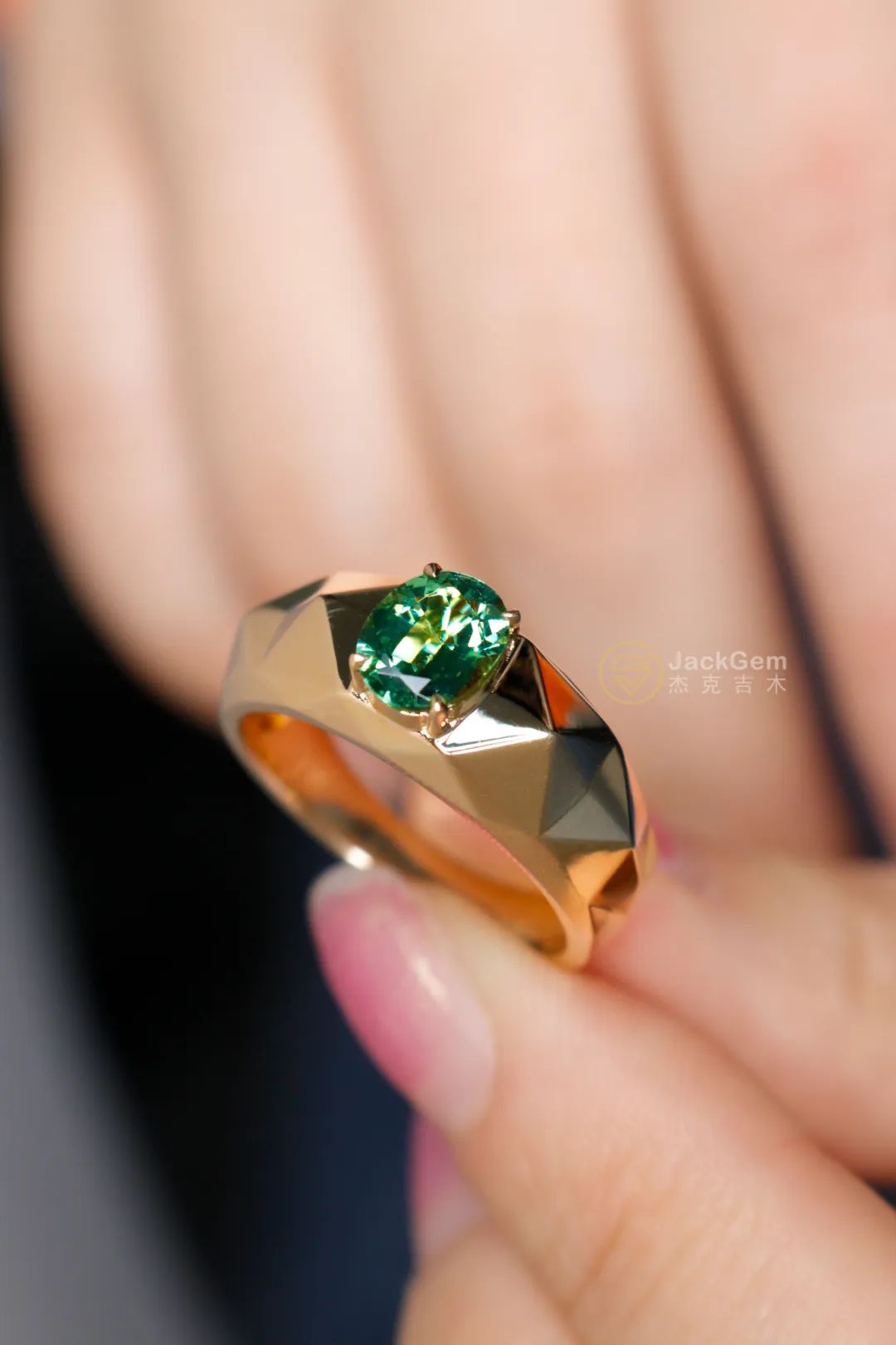 濠氬Щ涓殑娴极鎴掓寚,鎯呴暱鎴掓寚